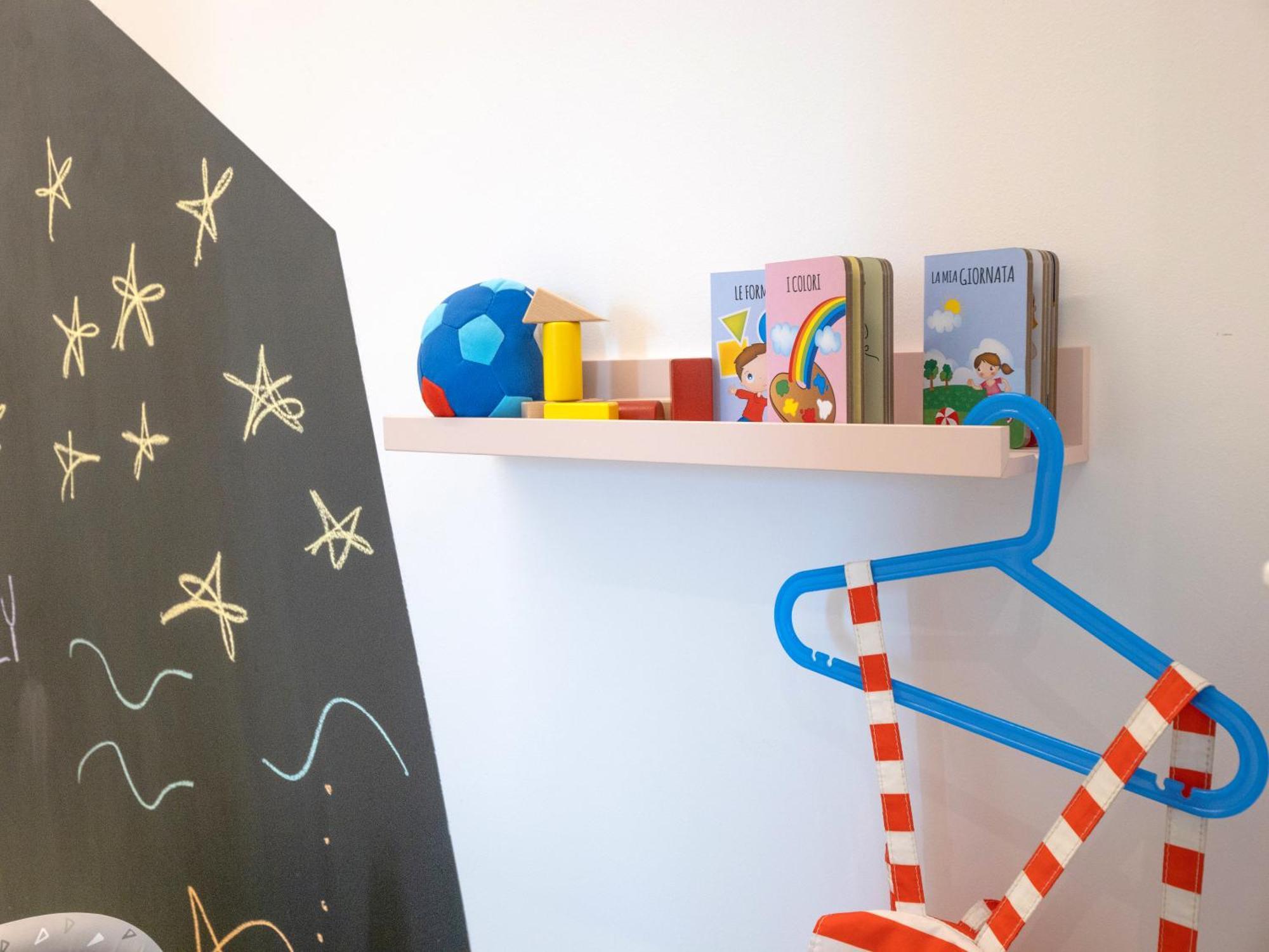 Babyaccomodation Family Bright Pietra Ligure Exterior photo